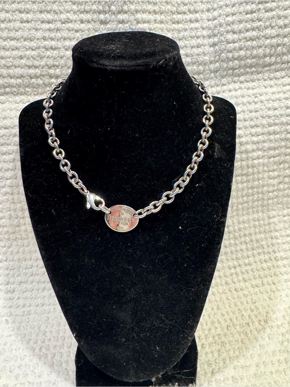 Return to Tiffany’s Oval Tag Sterling necklace